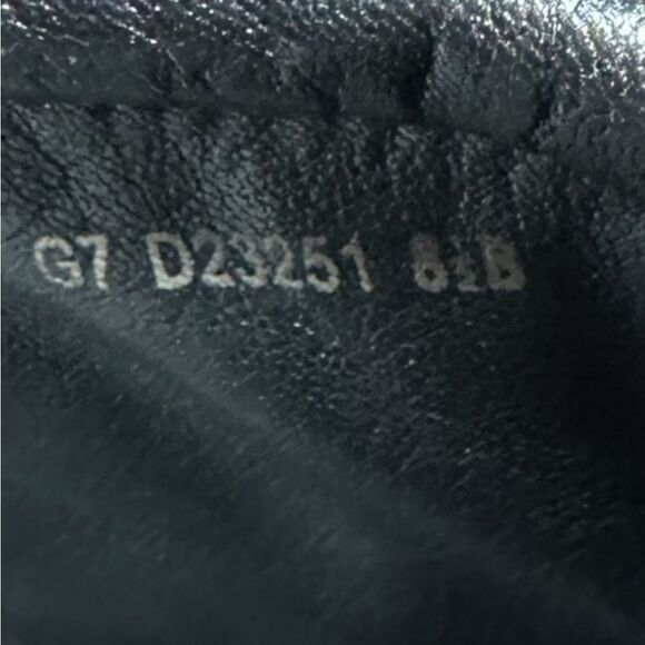 Cole Haan G Series size 8.5 Patent Leather Crisscross V-strap shoe/sneakers - Picture 3 of 11